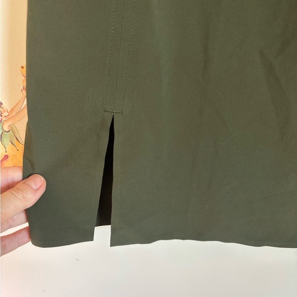 Athleta Tank Top Size M Dark Green - Picture 5 of 8